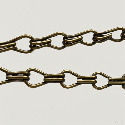 খাদ্য প্রক্রিয়াকরণ প্ল্যান্টের জন্য আদর্শ শক্তিশালী এবং টেকসই অ্যালুমিনিয়াম চেইন ফ্লাই স্ক্রিন