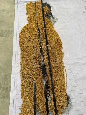 শিল্পের জন্য আদর্শ টেকসই অ্যালুমিনিয়াম চেইন ফ্লাই স্ক্রিন, কার্যকর পোকামাকড় সুরক্ষা এবং দীর্ঘস্থায়ী কর্মক্ষমতা প্রদান করে