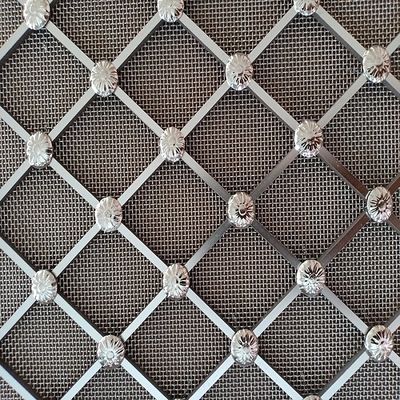 মেটালিক আর্কিটেকচারাল Woven Wire Mesh স্টেইনলেস স্টীল Woven Wire Mesh গ্রিড কেবিনেট সজ্জা জন্য