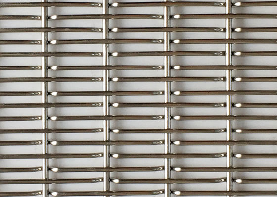 ব্রাস আর্কিটেকচারাল Woven Wire Mesh ব্যাসার্ধ 0.02mm-2.03mm পারফরম্যান্স